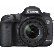 Canon - EOS 7D Mark II DSLR Camera with EF-S 18-135mm IS